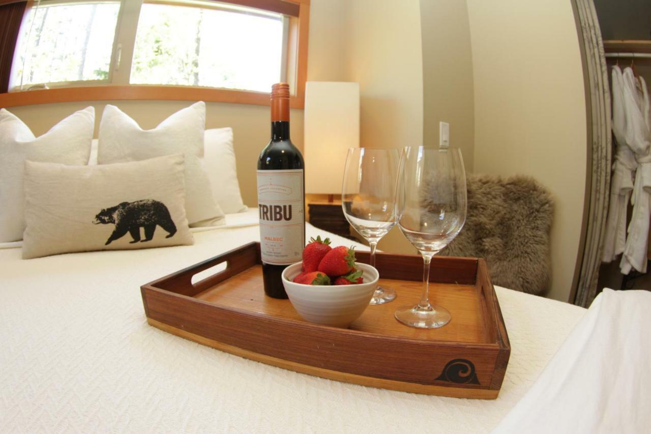 Black Bear Guesthouse Tofino Dış mekan fotoğraf